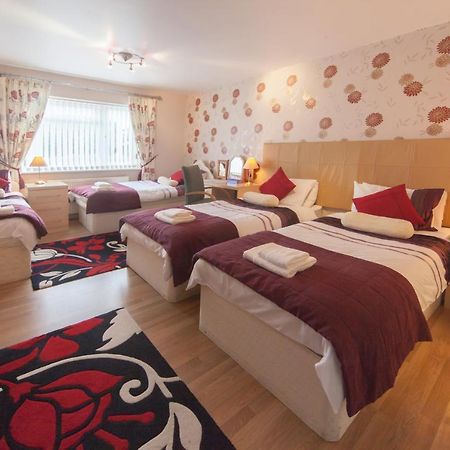 Wyngate Guest House Great Meols Bagian luar foto