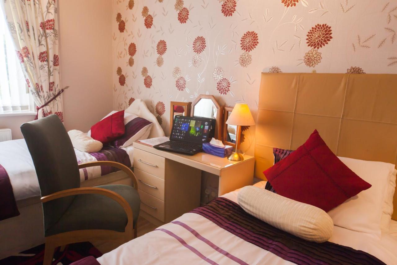 Wyngate Guest House Great Meols Bagian luar foto