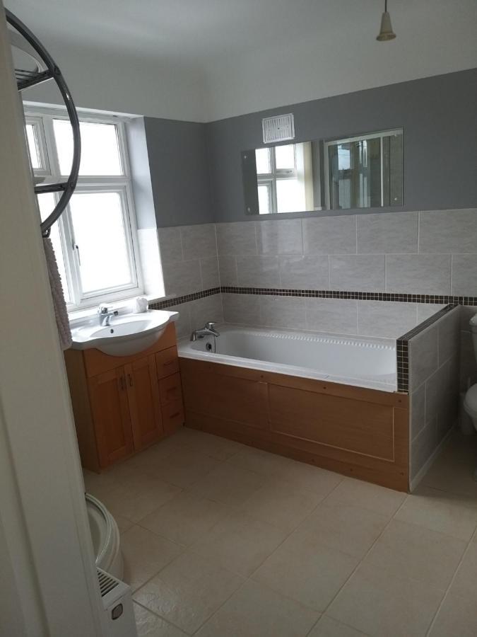 Wyngate Guest House Great Meols Bagian luar foto