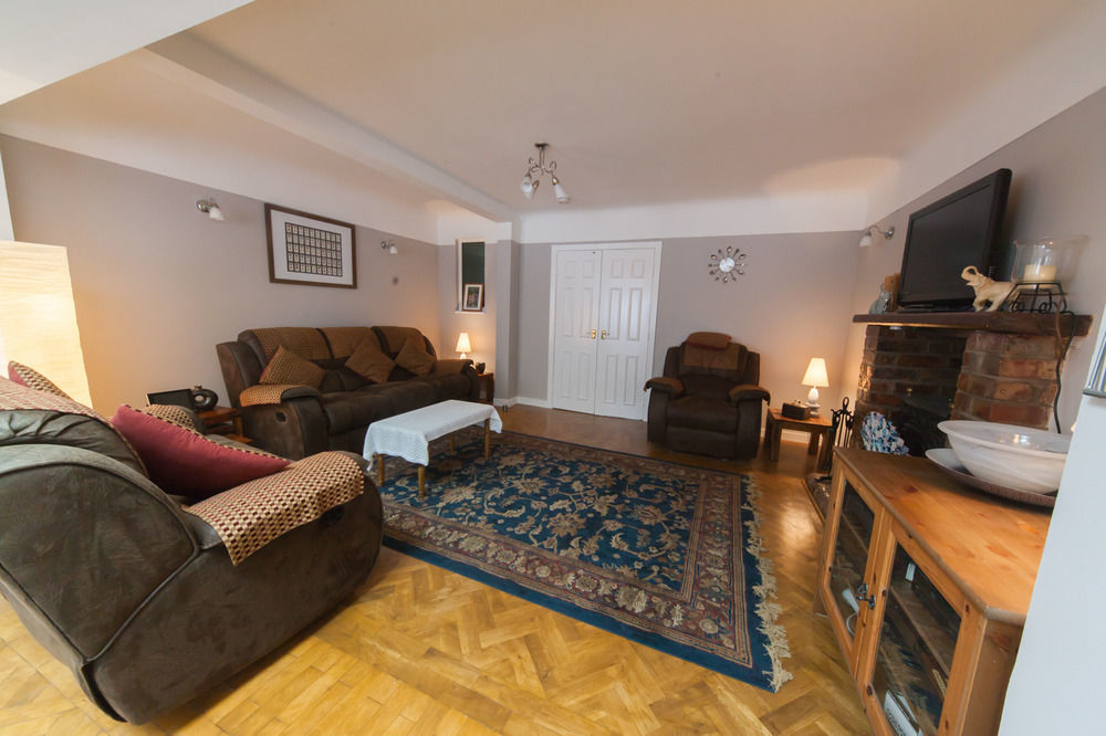 Wyngate Guest House Great Meols Bagian luar foto