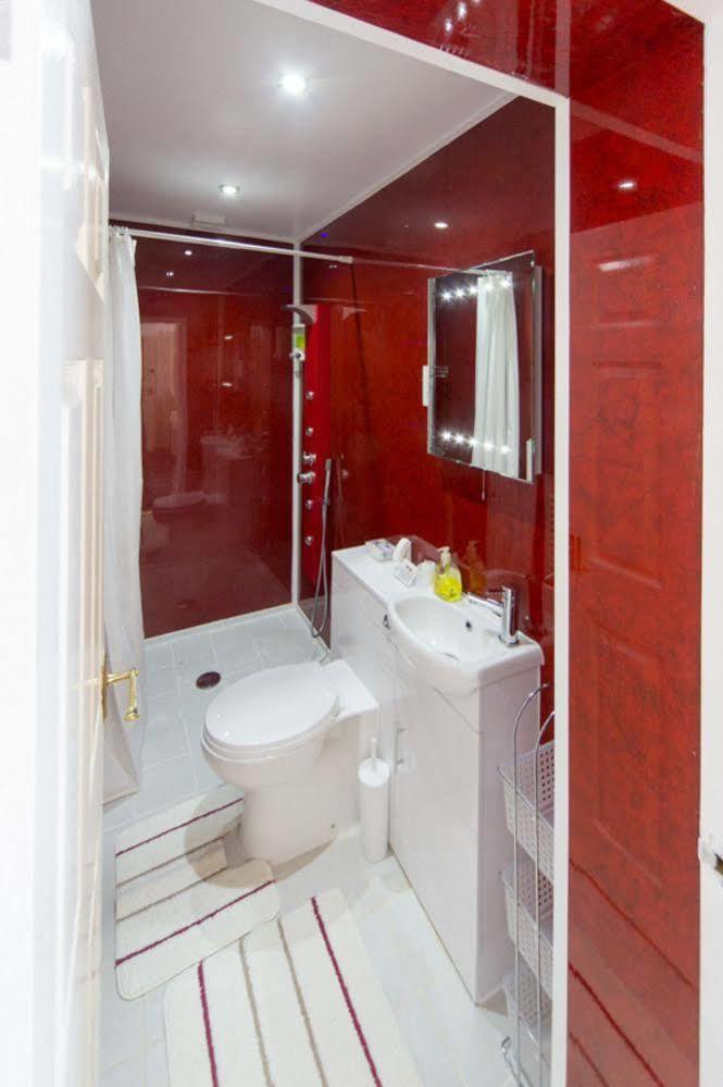 Wyngate Guest House Great Meols Bagian luar foto